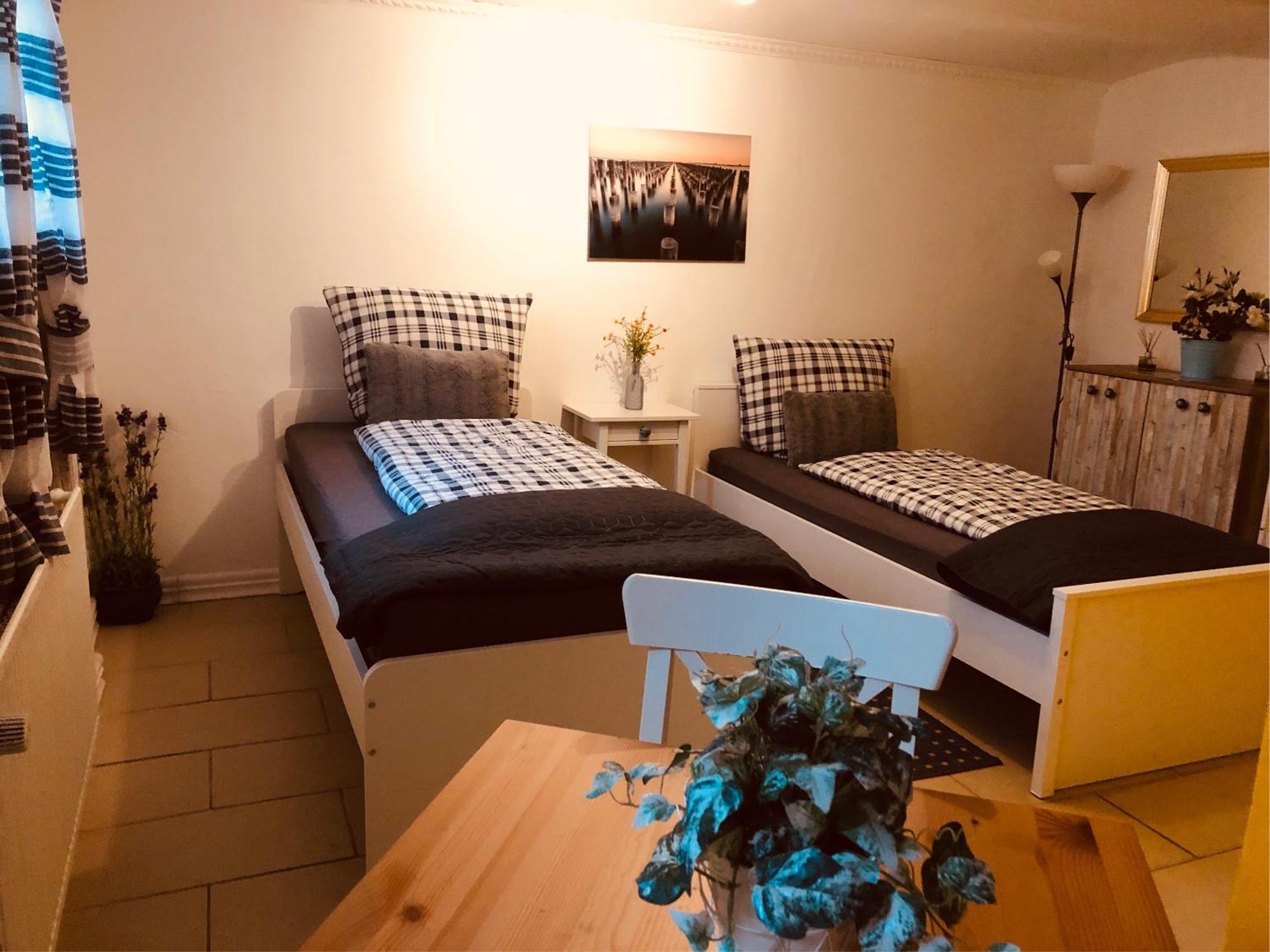 Ts Monteurzimmer Hotel Elmshorn Eksteriør billede